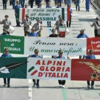 Adunata, mandaci le proposte per lo striscione sezionale